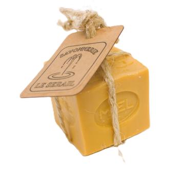 Le Serail Honig Miel Seifenwürfel 150 g Frontansicht