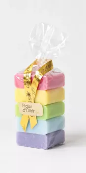 Geschenkpackung-Regenbogen-