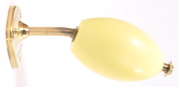 Seifenhalter-mit-Seife-Zitrone
