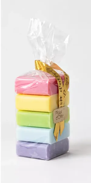 Geschenkpackung-Regenbogen-